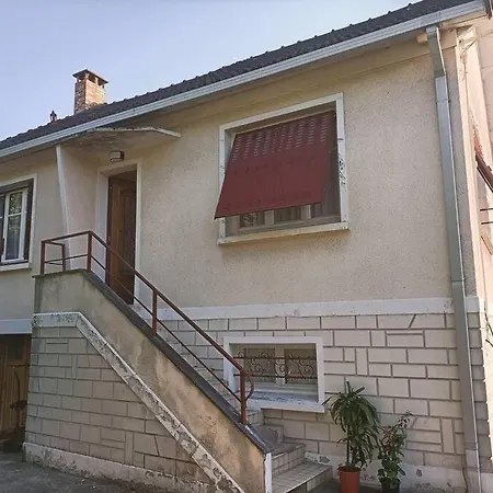 Dans Maison
